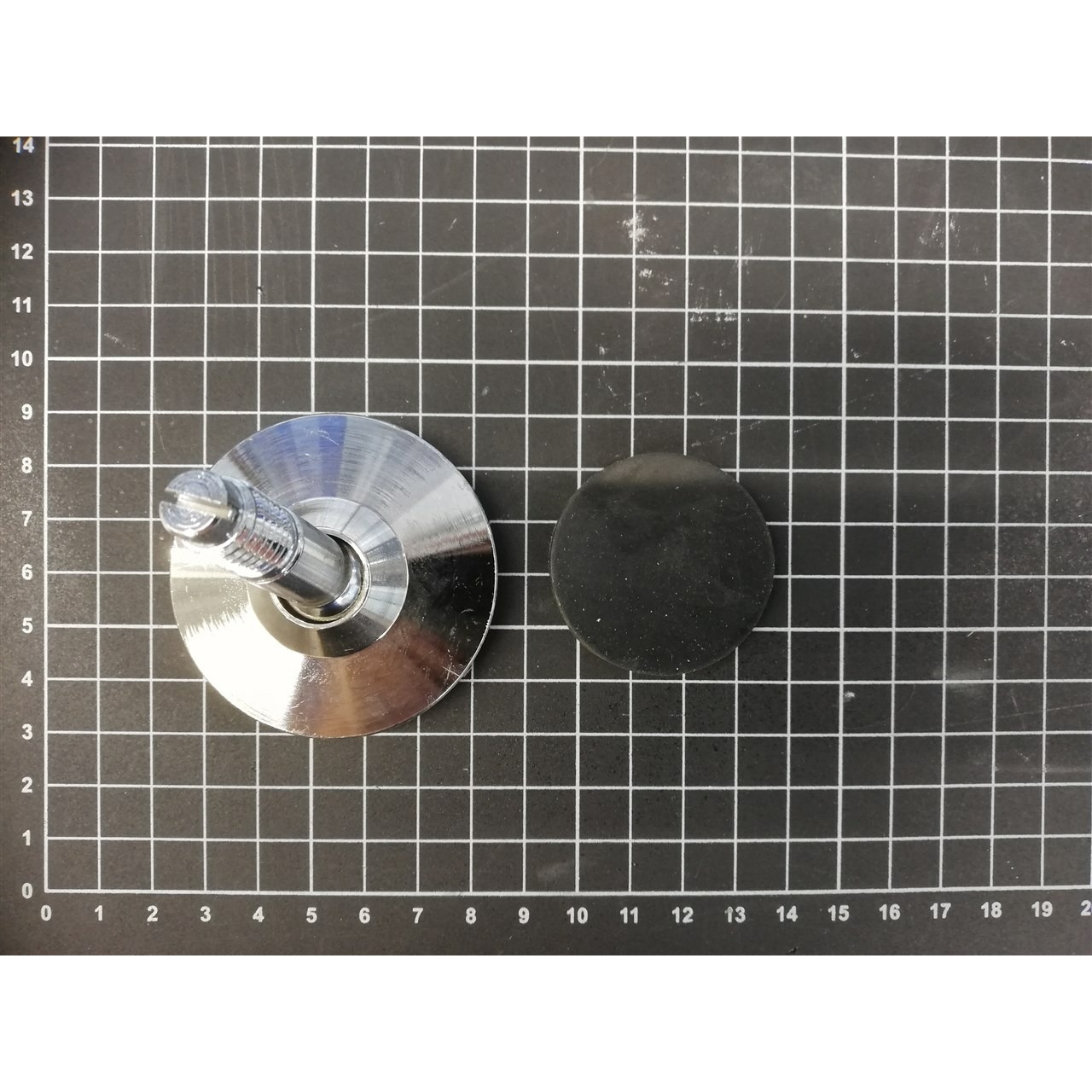 Stellfuß KERN RUIB-8002